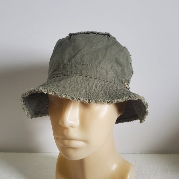 𝅺Y2K Vintage Old Navy Olive Green Frayed Brim Bucket Hat Size Medium Large - Picture 2 of 11